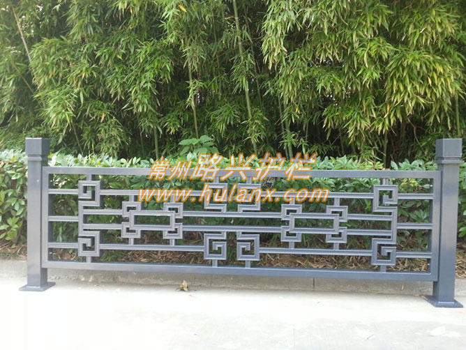 花（huā）式護（hù）欄